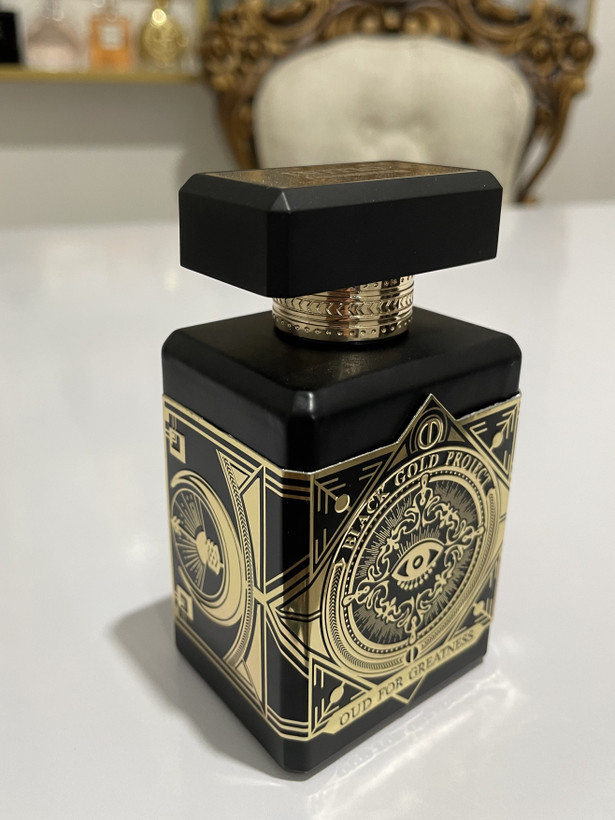 ادکلن اینیشیو عود فور گریتنس Initio Oud for Greatness زنانه مردانه