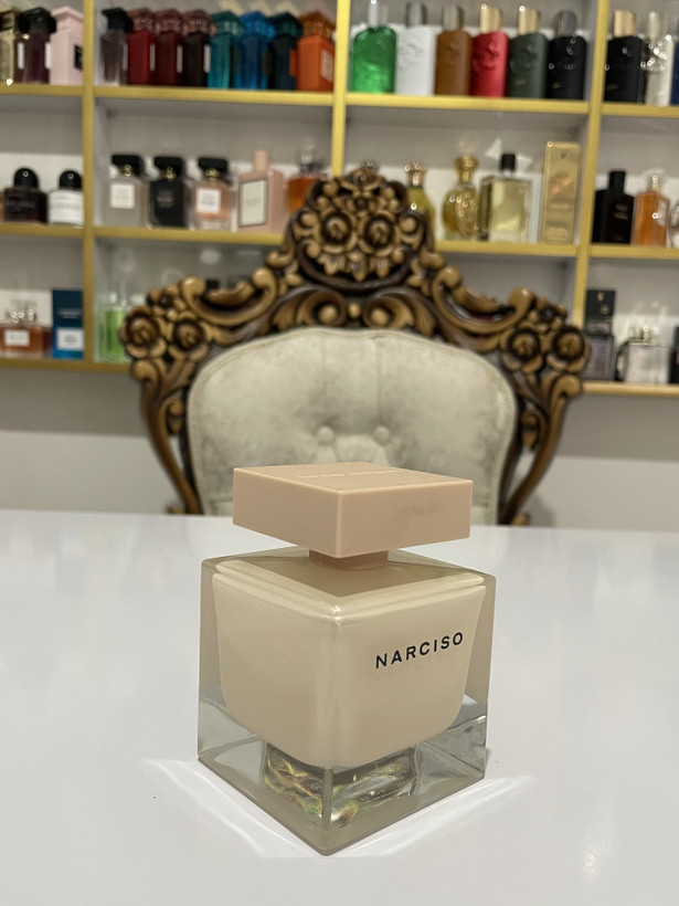 ادکلن نارسیس رودریگز نارسیس پودری Narciso Rodriguez Narciso Poudree زنانه
