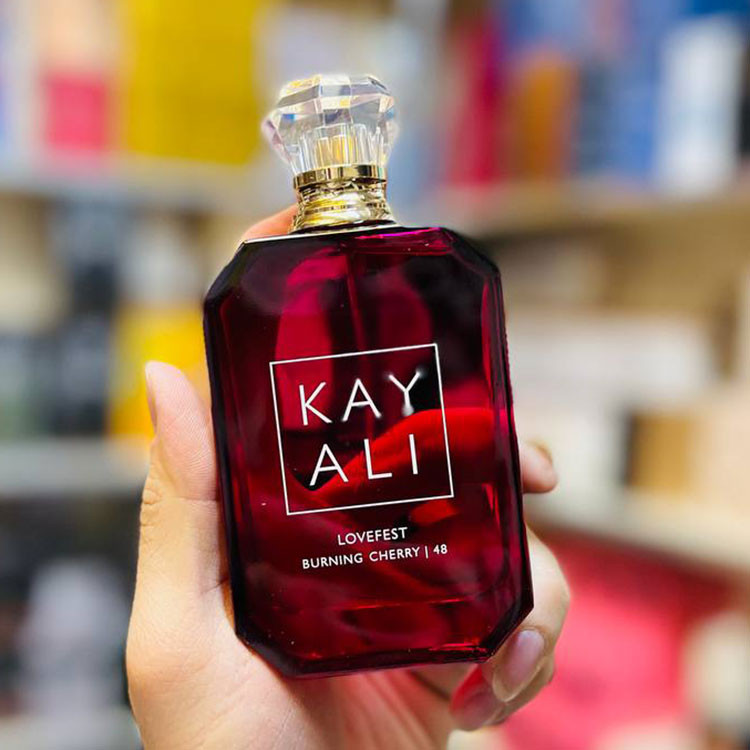 ادکلن کایالی لاوفست برنینگ چری ۴۸ ادوپرفیوم | Kayali Lovefest Burning Cherry | 48 EDP زنانه مردانه